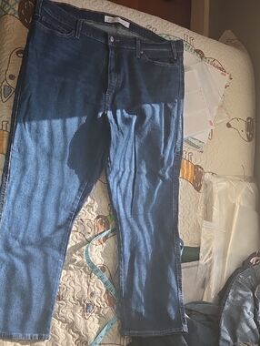 Signature by Levi Strauss Straight-Leg Dark Blue Jeans